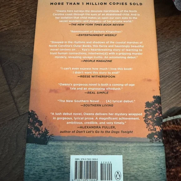 Where the Crawdads Sing Book - Picture 3 of 3